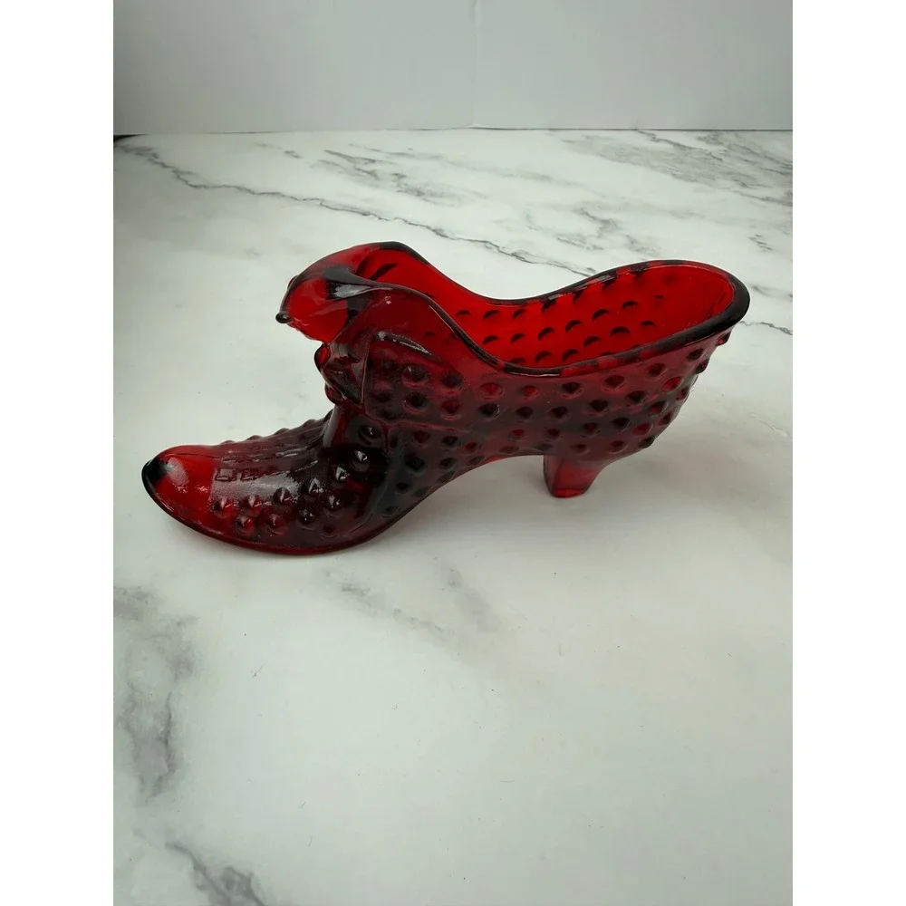 Vintage Fenton Art Glass Ruby Slipper Hobnail Cat in Shoe